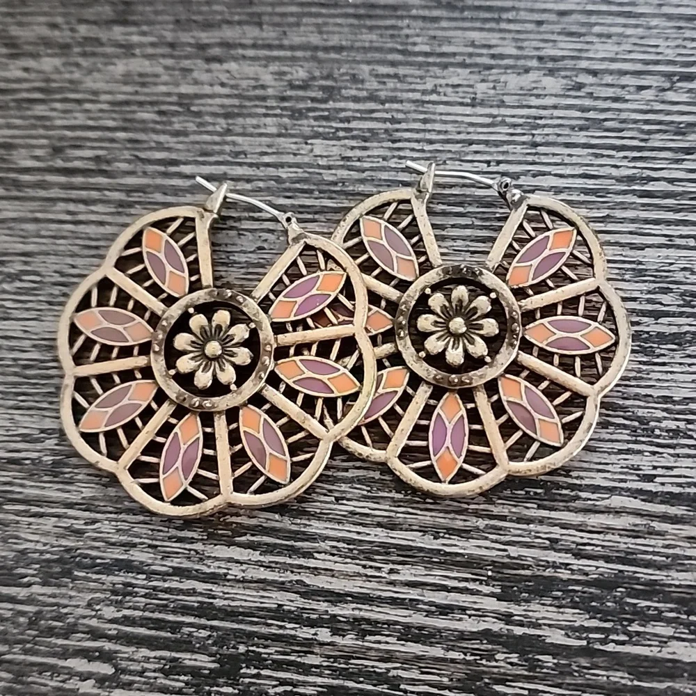 ✨️Lucky Brand✨️ Pre Owned Earrings - Picture 3 of 3